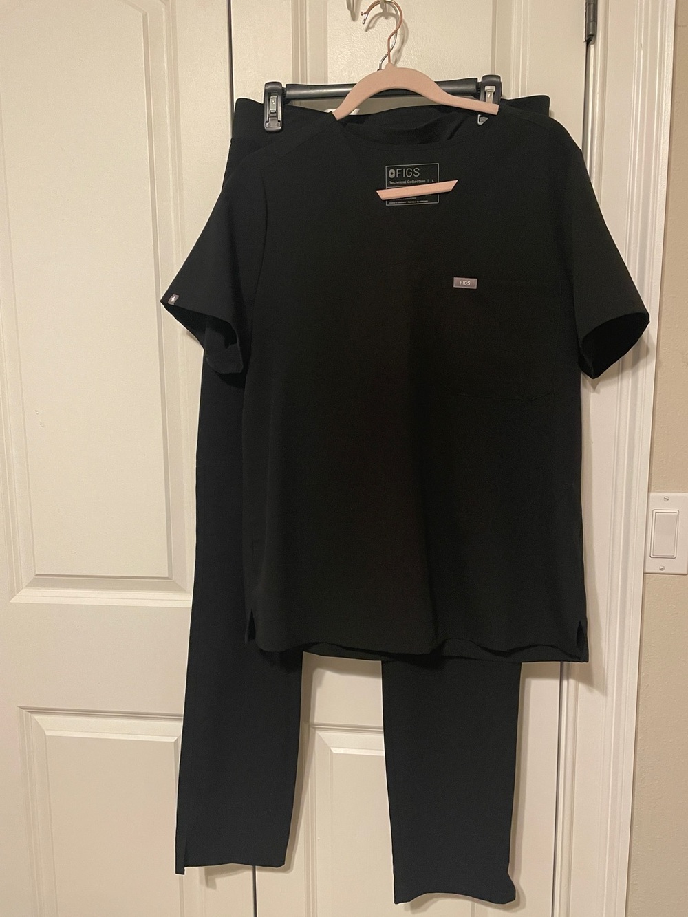Figs Technical Collection cargo style straight leg pants and top set  L/T Black